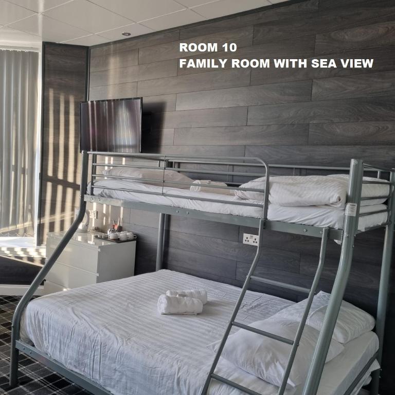 Hotel Room 2